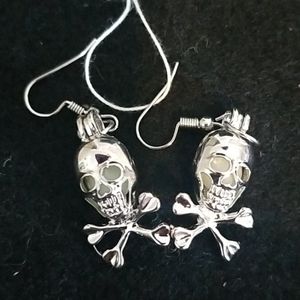 Skull and crossbones drop earrings